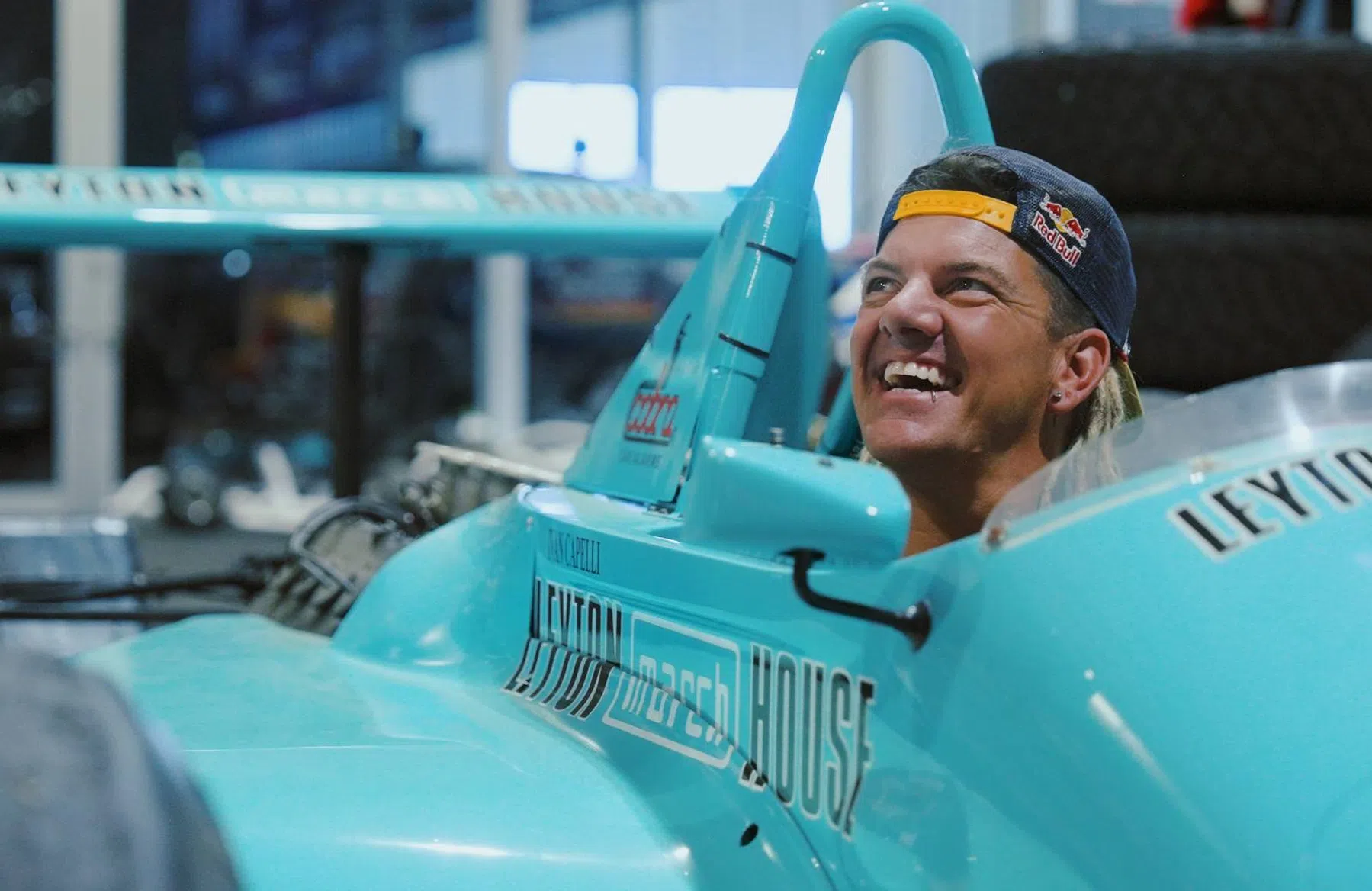 Mad Mike in March F1-driftauto